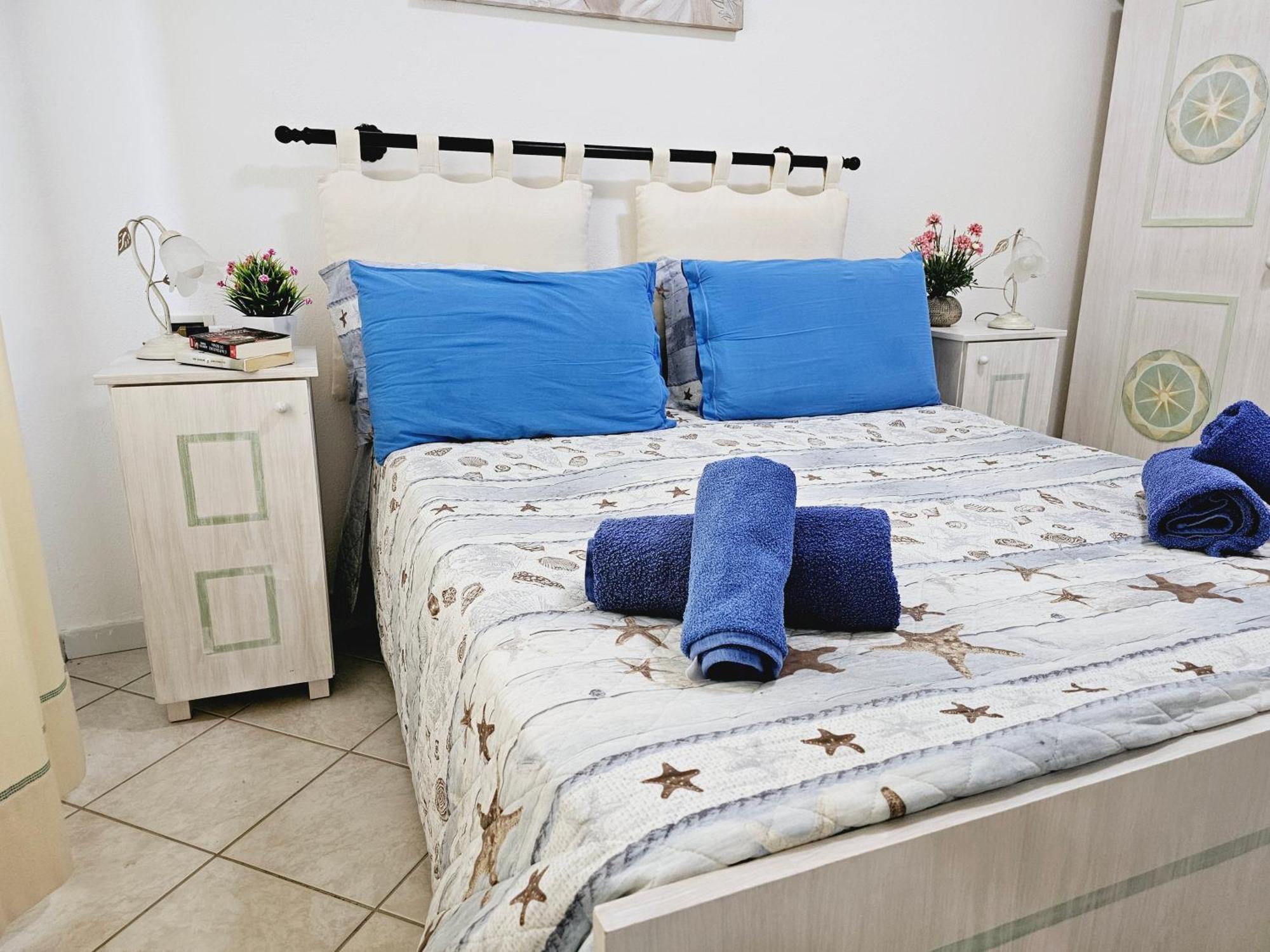 Apartament La Residenza Del Porto Santa Teresa Gallura Pokój zdjęcie